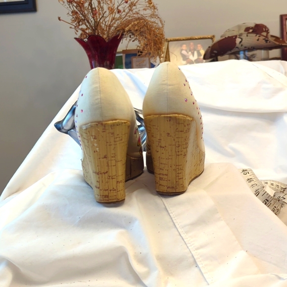 Ed Hardy sexy wedge - Picture 3 of 12